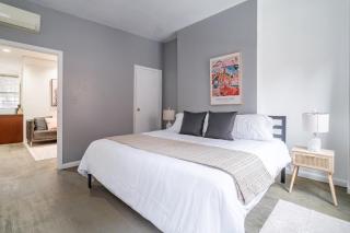 Best Location! 3BR Apartment Near Empire State, Madison Square Garden - 3