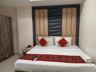 Hote The HTP Near IGI Airport New Delhi - 4