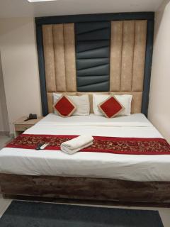 Hote The HTP Near IGI Airport New Delhi - 3