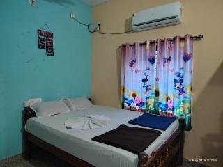 DSouza Homestay - 8