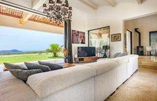 Tropezian Villa With Sea And Vineyard Views - 5