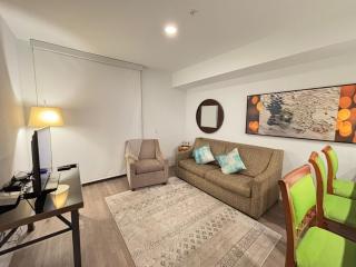 Glamorous KTown Boutique Residences with Rooftop view - 0