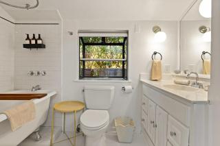 Topanga Garden Paradise 1BR 1BA in the Heart of PO Tract - 5