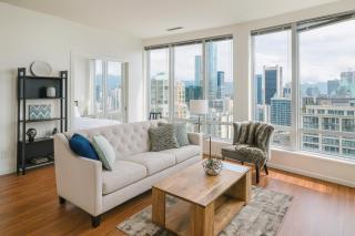 Bright and Spacious 2BR Condo in the Heart of Vancouver - 0