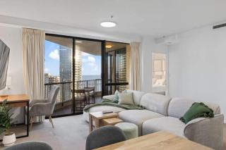 The Beachside - High Floor Ocean View 2BDR with Parking Pool & Gym - 8