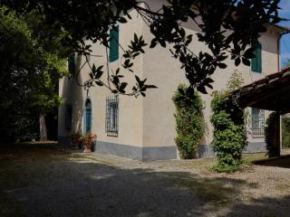 Vino, Views and Relaxing Stay - 5