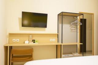 De Ggii Hotel by Flip Inn - Pineleng - 1