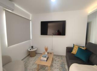 Sea Breeze Luxury Apartment - 8