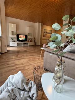 Ferienwohnung Sander I Nähe Heidelberg Mannheim I 4-7 Personen - 1