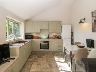 Bottom Lodge - 6