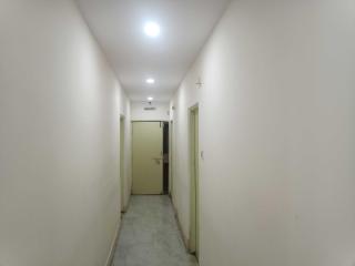 Hotel O Executive Inn - 9