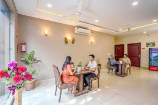 FabHotel Grand Inn - 1