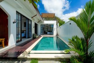 Anjoe Villa New Modern 2BR Villa with Private Pool & Rooftop - 9