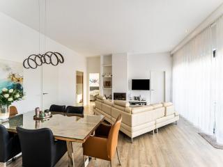 Holiday home in Zeewolde with sauna - 4