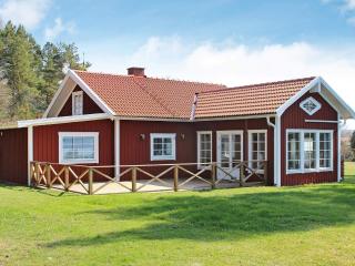 5 person holiday home in MARIESTAD-By Traum - 0