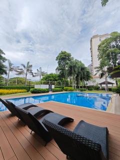 Condo Unit, 2 Beds, Wi-fi, Free Amenities - 4