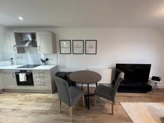 Stylish 2BR in Wickham Market - 5