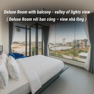 The Unique Home & Cafe Da Lat - Night Light View - 1
