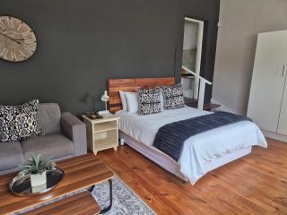 Bowker's Self-Catering Accommodation - 8