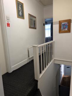 Kettering Town Vacations Free WiFi & Long stay with Shared Bathroom, lounge & kitchen Double & Single rooms available - 1