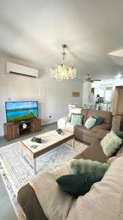 2-Bedroom Townhouse with Pool in Paphos - 8