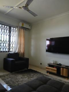 Executive getaway flat in the heart of Dansoman - 8