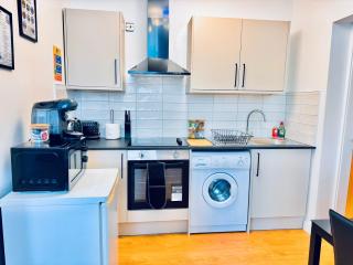 Elegant 1 bed flat, Sleeps 4, Free parking, Pet friendly, Pudsey, Leeds - 8