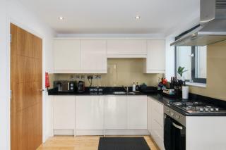 London City Shoreditch Hoxton Modern 2Bedroom 2 Bathroom with Balcony Sleeps 6 - 3