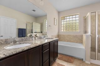 Exquisite 4 Bedroom 3000+ Sq Ft Home w Movie Theatre Arcade Billiards Sleeps 14PPL - Professionally Managed By Stay Albatross - 1