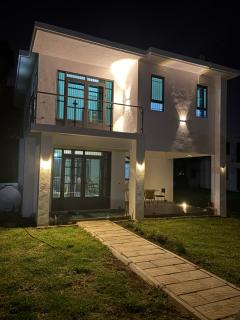 Cool Breeze Villa 2 in the heart of Grand Baie - 0