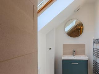 Erddyn - Uk48860 - 1