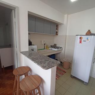 Quarto e Sala - Próximo a Ladeira da Barra em Salvador - 4