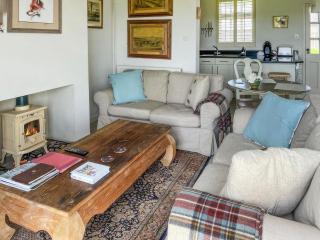 Snooty Fox Cottage - 1