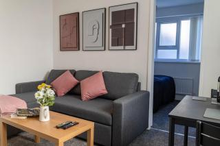 Blackpool One Bedroom Flat by Brookland Stays Serviced Accommodation with Free WiFi - 1