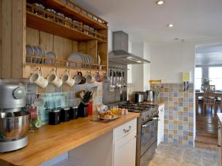 Elizabethan House - 2