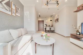 Sonesta Heaven Suites by GSH - Vinhomes Central Park, Landmark 81 & Saigon Downtown - 2