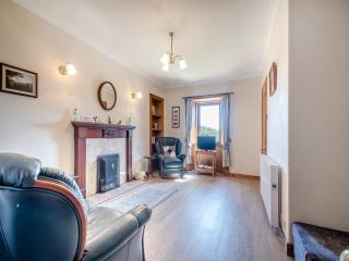 Kilbride Cottage-Uk46886 - 8