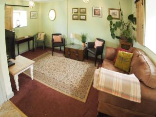 The Granary - Llanybri - 9