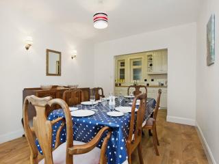 Churchill House 4 - 7