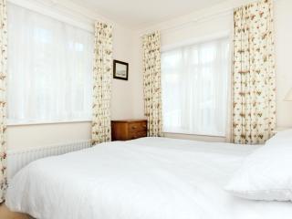 Churchill House 4 - 3