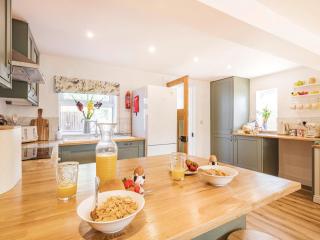 Rosemary Cottage - 2