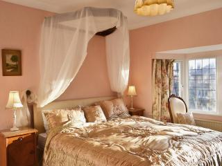 Ivy House - 3