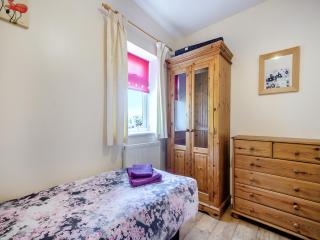 Cowslip Cottage- W43122 - 1