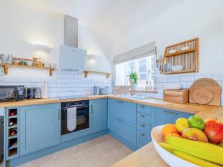 Swallow - Uk50155 - 1