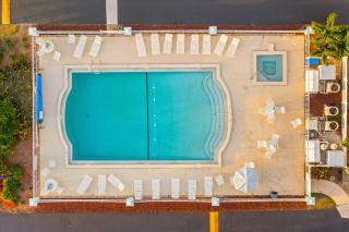 Sandcastles - Cocoa Beach Oceanfront Condos with Heated Pool Tennis - 7