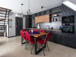 Mountain Stay with Hot Tub - 8