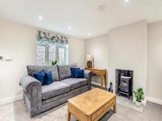 Mr George- Uk34816 - 4