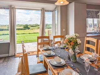 Hogbert's Hideaway - 5