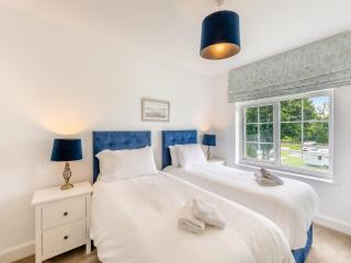 Cartmel Cottage - 1