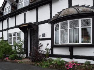 Three Batch Cottages - 0